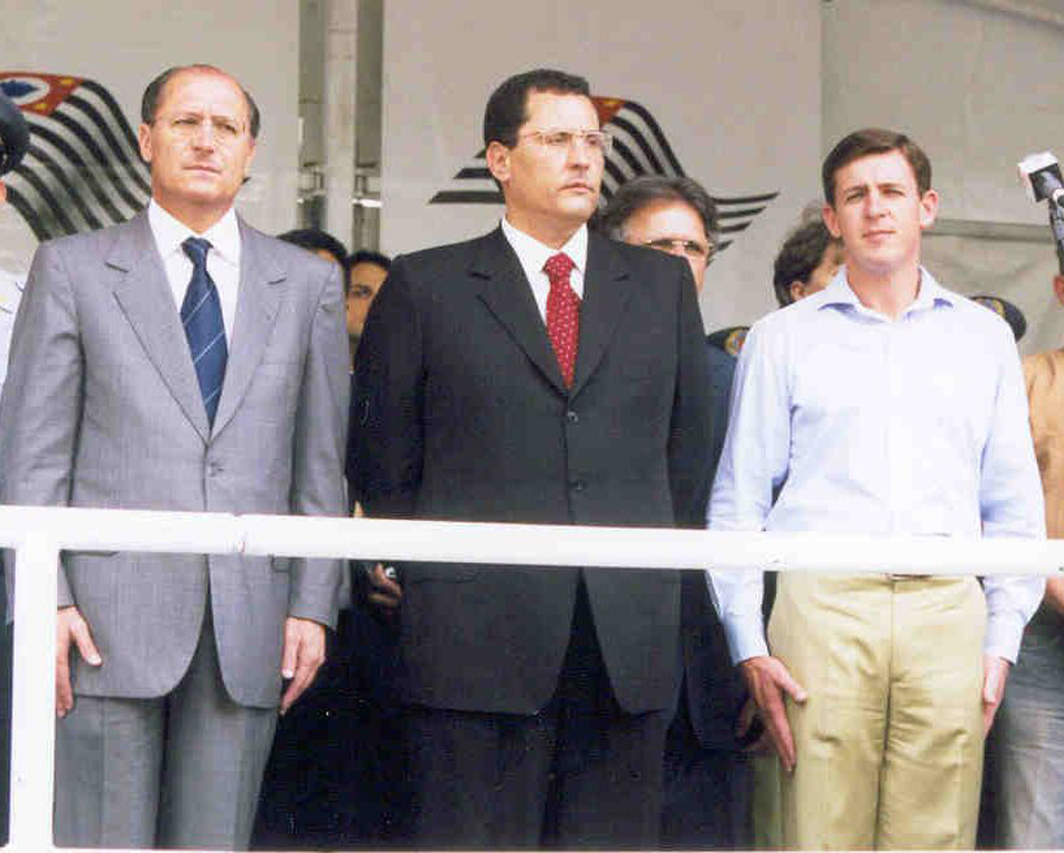 Governador Geraldo Alckmin, o secretrio de Segurana Pblica, Saulo de Castro Abreu Filho e o deputado Orlando Morando<a style='float:right;color:#ccc' href='https://www3.al.sp.gov.br/repositorio/noticia/03-2008/MORANDO ABC.jpg' target=_blank><i class='bi bi-zoom-in'></i> Clique para ver a imagem </a>